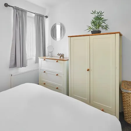 Driftwood 7 *