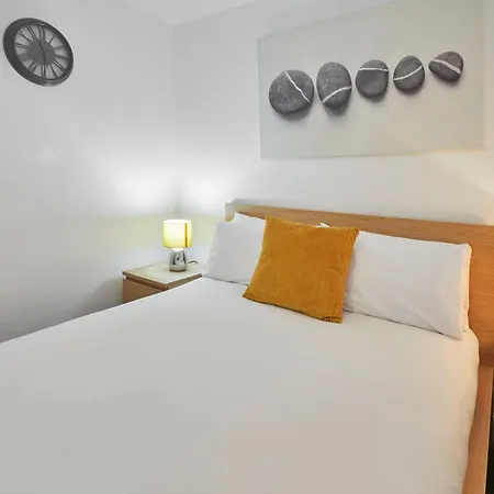 Driftwood 7 Skinningrove