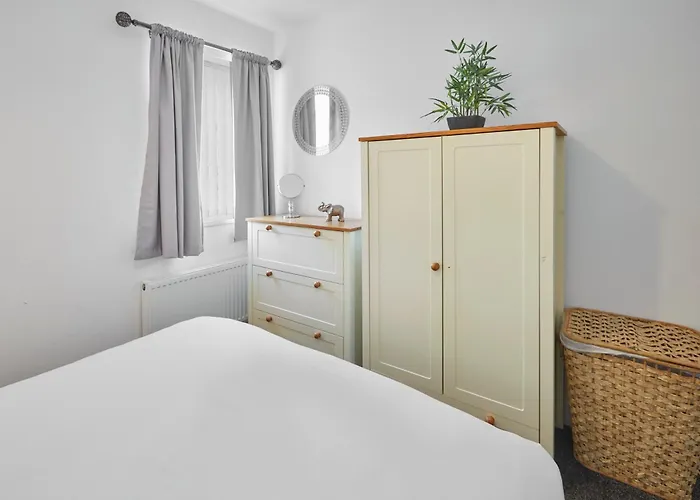 Driftwood 7 *